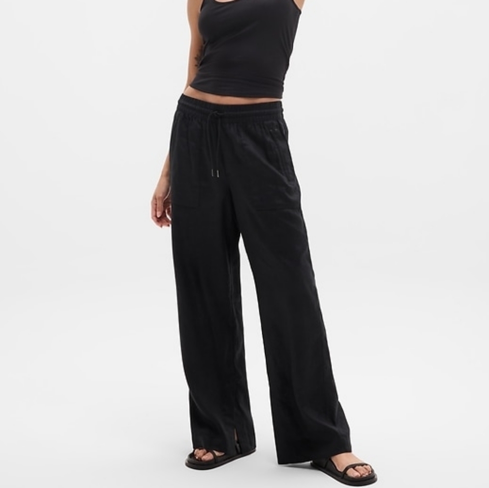 SOLD Athleta Women's Black Linen Retreat Pants L